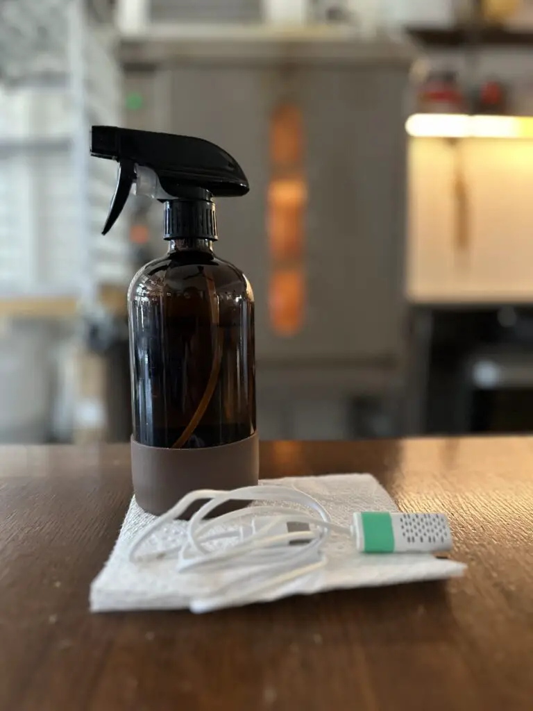 How to Make Your Own Organic Sanitizer for Pennies